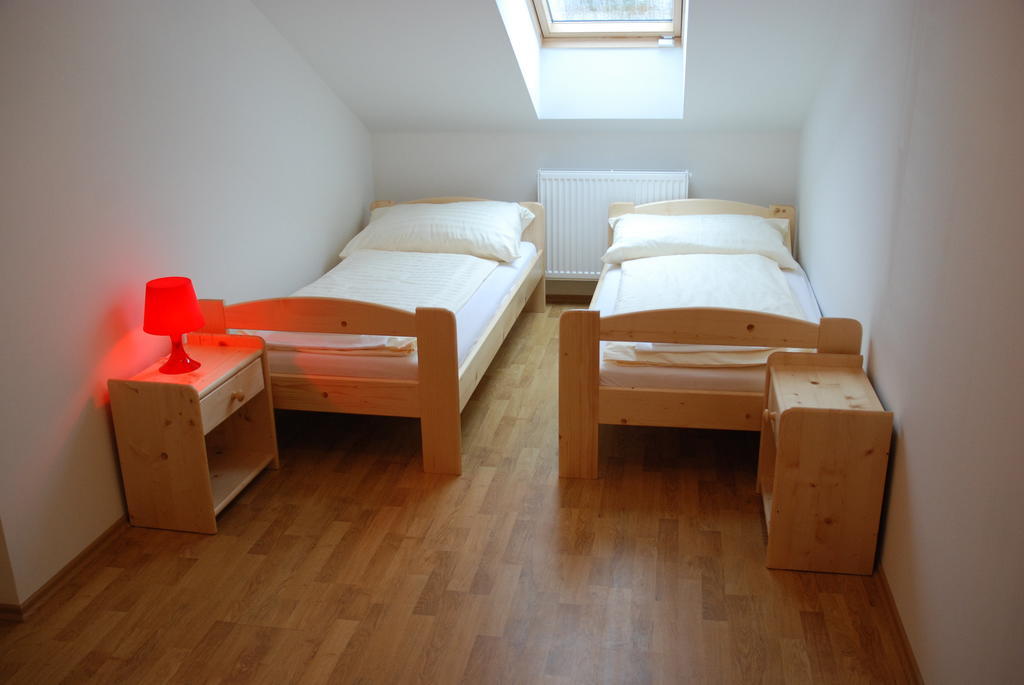 In Vino Bed & Breakfast Pohořelice Oda fotoğraf